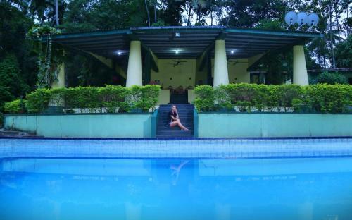 Hotel Tulip Of Ceylon Nature Resort