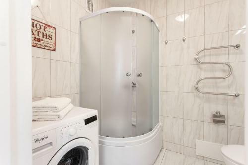 Lux Old Town Apartment