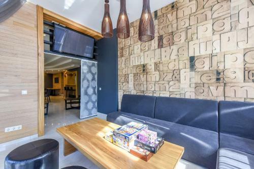 Hotel Highland Park