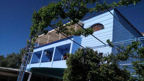 Touraghine Hotel & Cafe