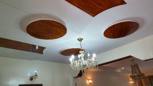 Hind Apartment