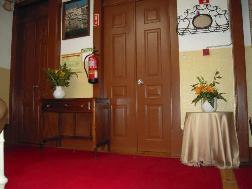 Hostal Lusa Atenas
