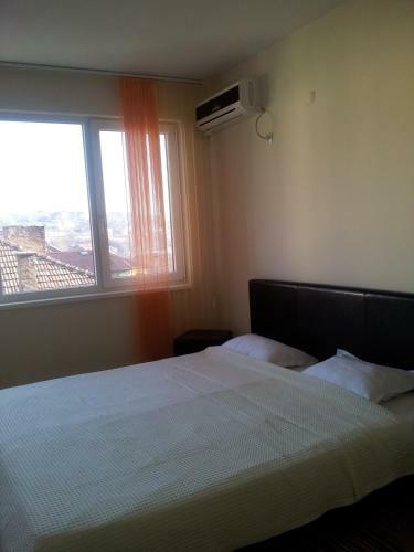 Hostal Sandanski Peak Guest Rooms