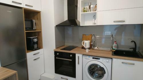 Park Apartments & Rooms Popovi