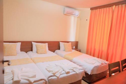 Hostal Guest Rooms Vais