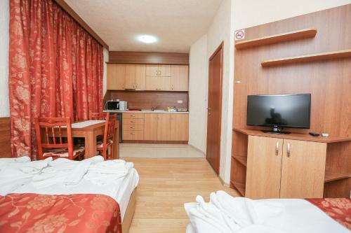 Hostal Guest Rooms Vais