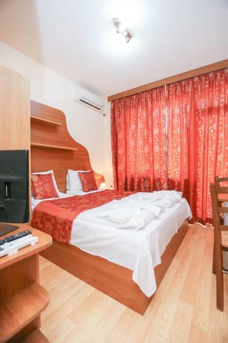 Hostal Guest Rooms Vais