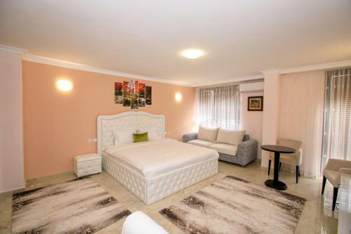 Family Hotel Santana
