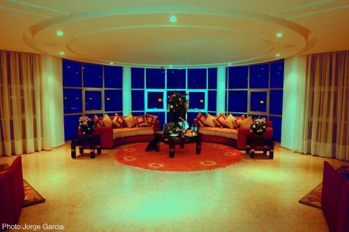 Hotel Relax Airport