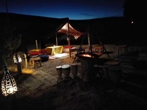 Hostal Merzouga & Camel Trek Camp