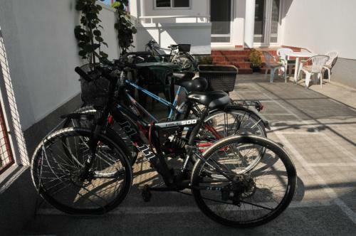 Hostal Guest House Nura