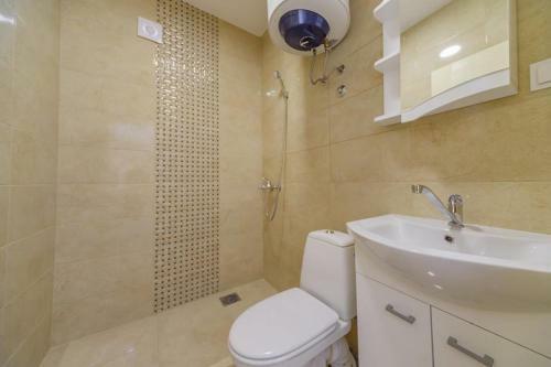 Apartments And Rooms Sole Mar