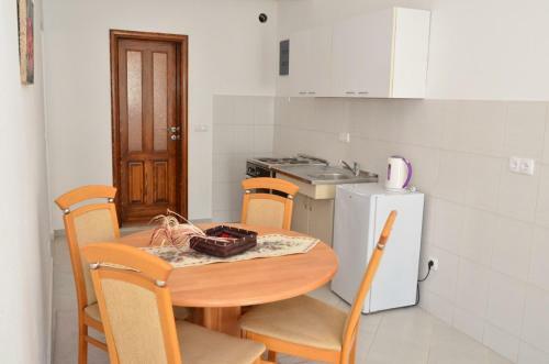 Hostal Guest House Casa Pineta