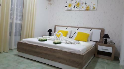 Hostal Apartments Cota Guesthouse