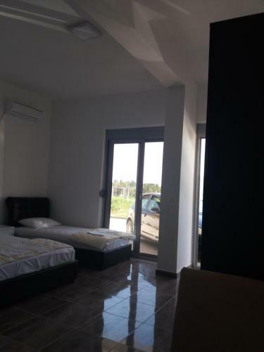 Zara Apartments