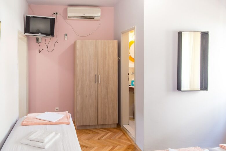 Hostal Guesthouse Blue Coast