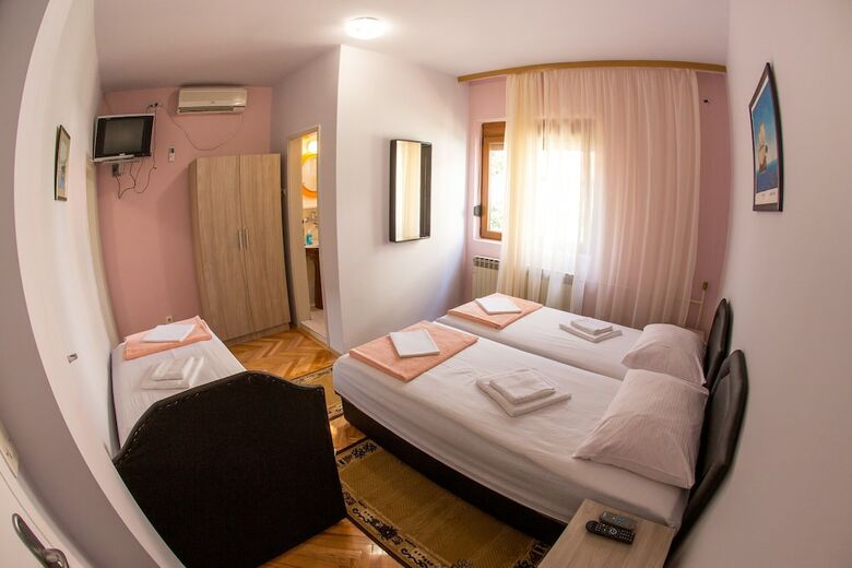 Hostal Guesthouse Blue Coast