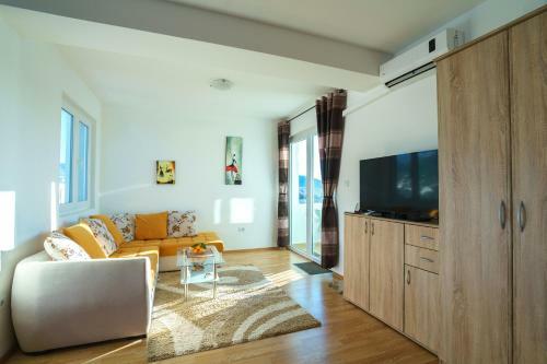 Tatyana Susanj Apartment