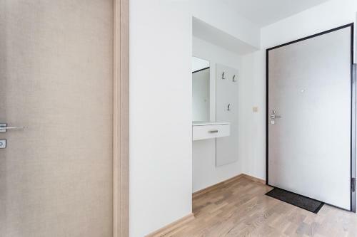 Primus Apartments Impera