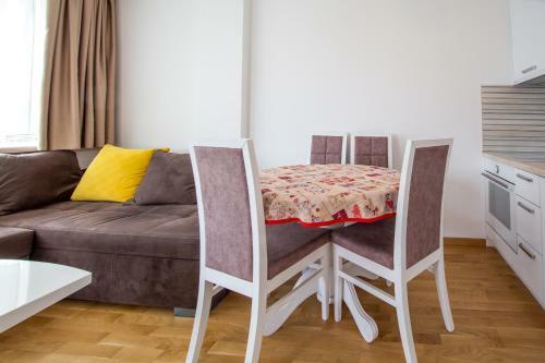 Mateja & Fontana Apartment