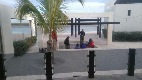 Hotel Mangrove Inn