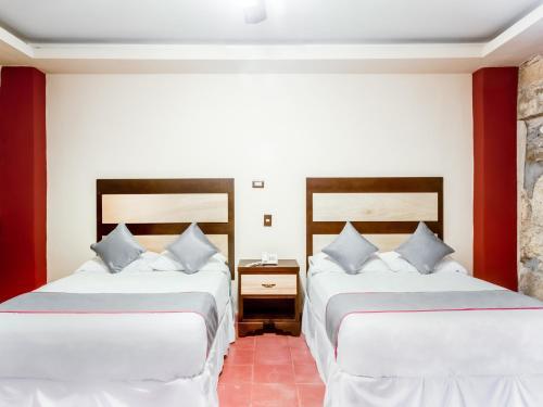 Collection O Zapata Hotel Y Plaza