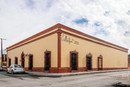Collection O Zapata Hotel Y Plaza
