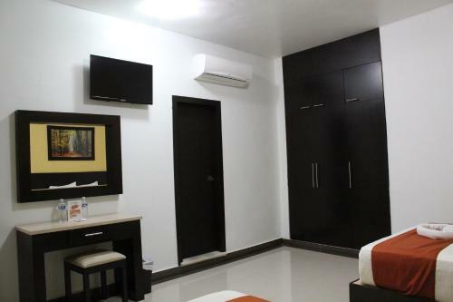 Hotel Los Faroles