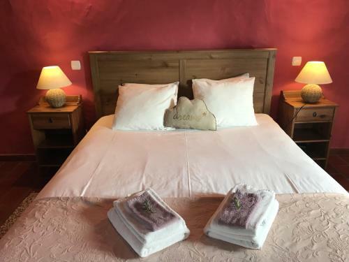 Hostal Herdade Do Freixial - Turismo Rural