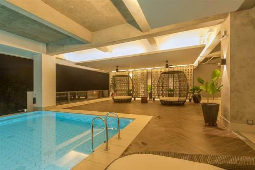Jinhold Hotel & Serviced Apartment