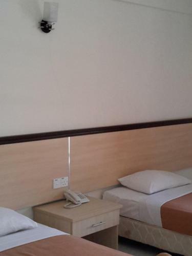 Hotel Tanjung Demong Beach Resort