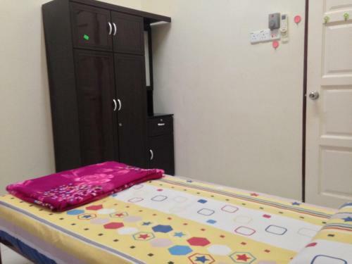 D'embun Homestay Airport Lodge