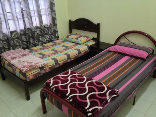 D'embun Homestay Airport Lodge