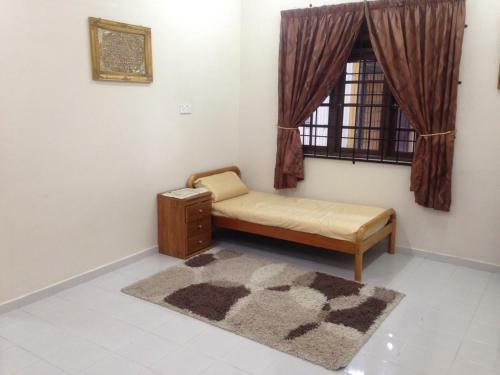 D'embun Homestay Airport Lodge