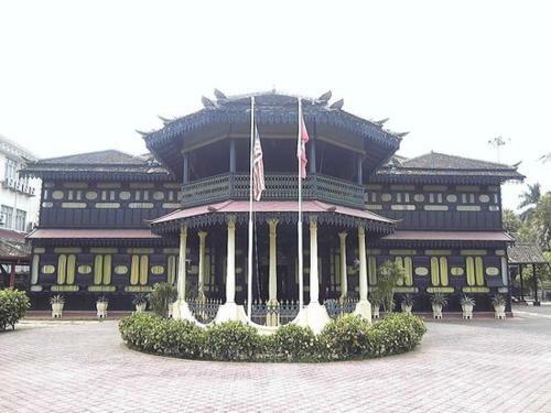 Smile Studio Apartment D'perdana
