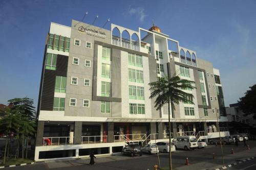 Apartamentos Khalifa Suite Guest House (nik Adik)