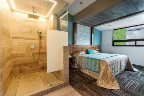 Hotel Kaia Suites