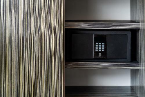 Hotel Kaia Suites
