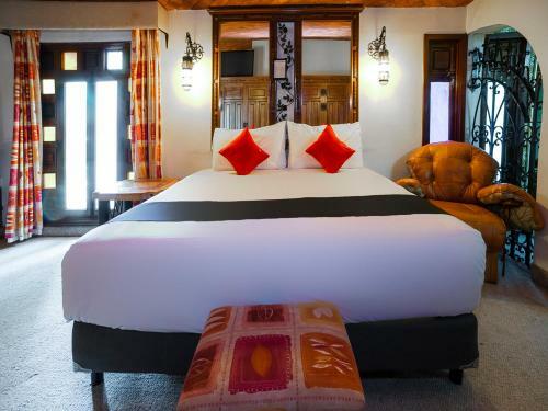 Hotel La Mansion Del Quijote