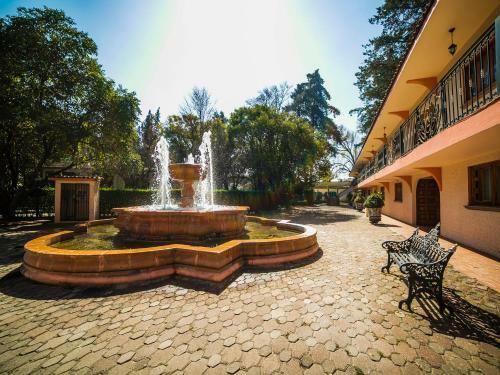 Hotel La Mansion Del Quijote