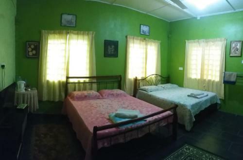 Dhia Irdina Homestay