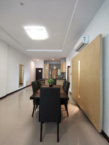 Apartamento Bernard Holiday Home 2 @ Boulevard Imperial Suite Kuching