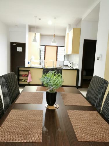 Apartamento Bernard Holiday Home 2 @ Boulevard Imperial Suite Kuching