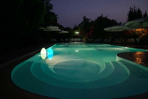 Mr. Dim Exclusive Apart Hotel