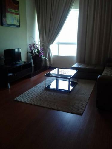 Hypermall Apartment