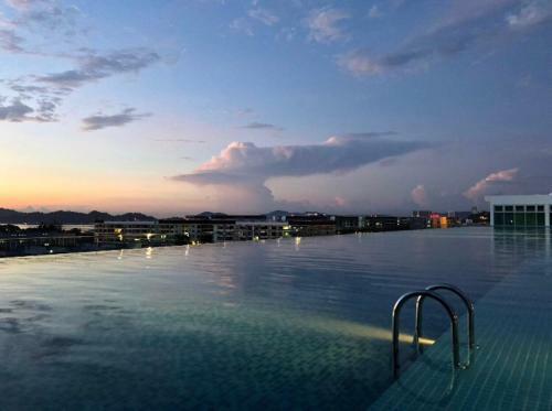 Apartamento H & Co Seaview Pool 4 Bedrooms Avenue