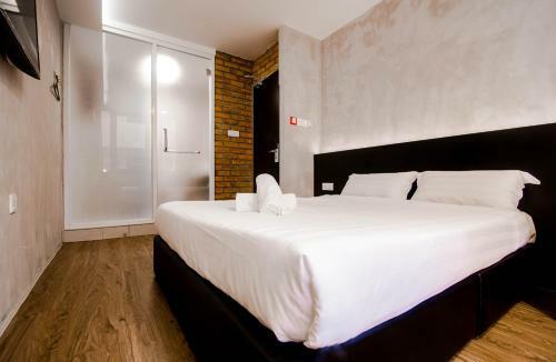 Monaco Boutique Hotel Sadong Jaya