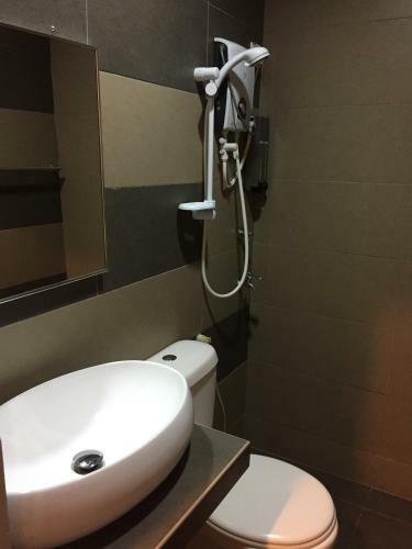 Hostal Oyo 90019 Homestay Muar