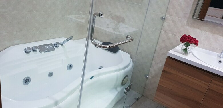 Hotel Executive Home