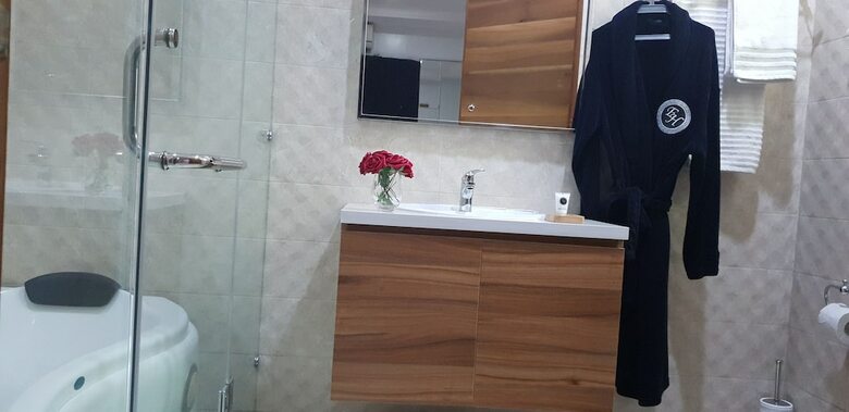Hotel Executive Home